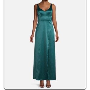 NWT Emerald Green Satin Prom Grad Bridesmaid Dress